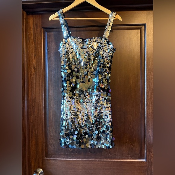 Lulus size small Disco Aura Silver and Grey Paillette Sequin Bodycon Mini Dress - Picture 8 of 8